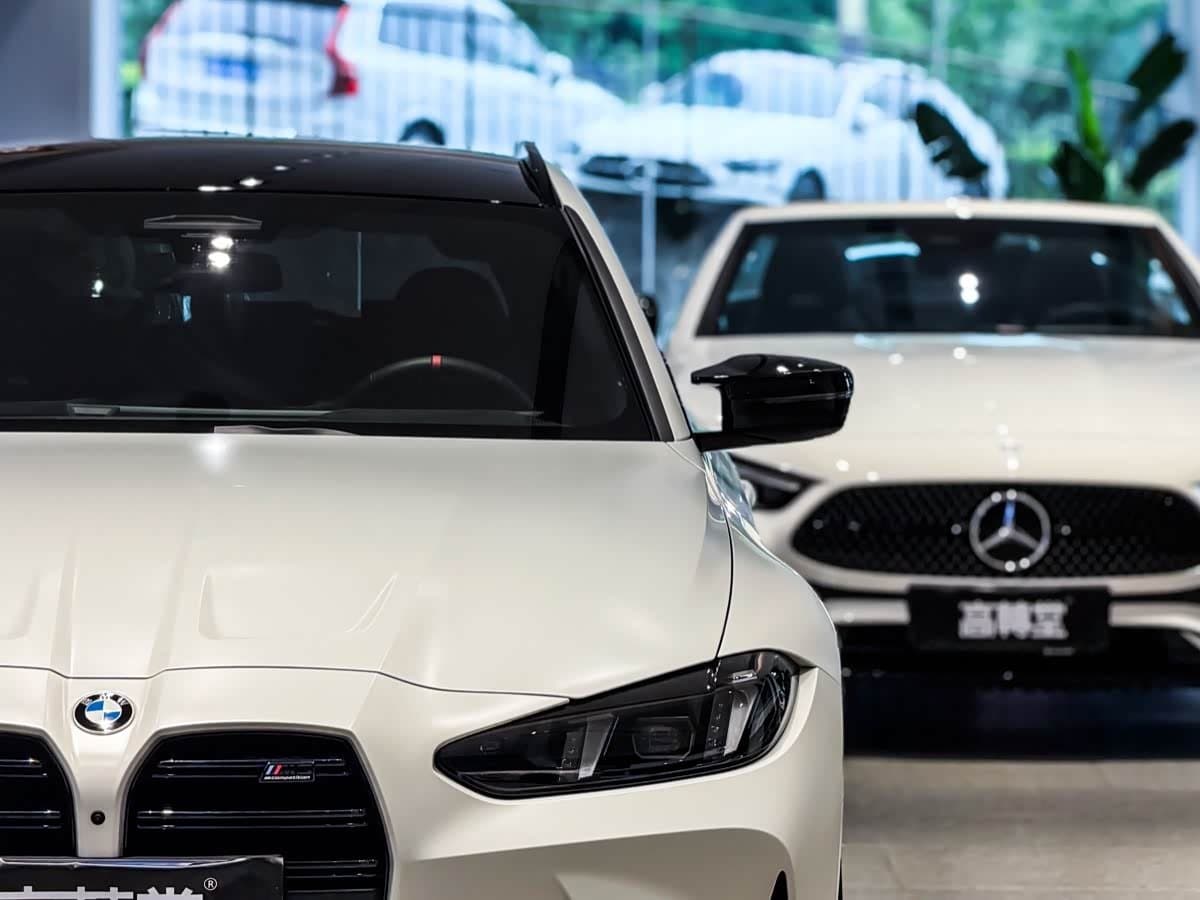 2025 BMW M3 White, 3,000 km, China export – photo 2