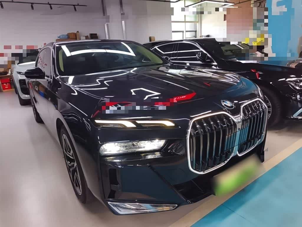 2023 BMW i7 Black, 54,700 km, China export – photo 4