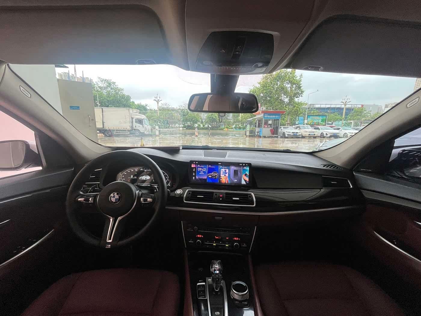2017 BMW 5 Series GT White, 50,000 km, China export – photo 7
