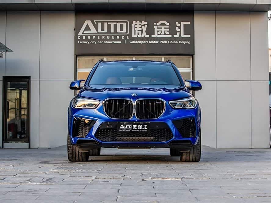 2020 BMW X5 M Blue, 30,000 km, China export – photo 2