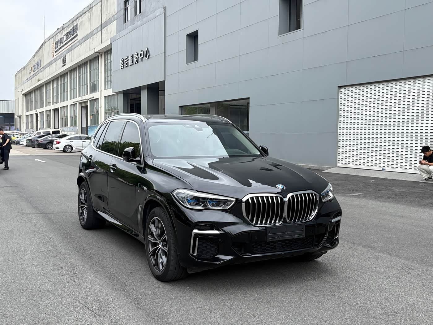 2022 BMW X5 Black, 43,000 km, China export – photo 3