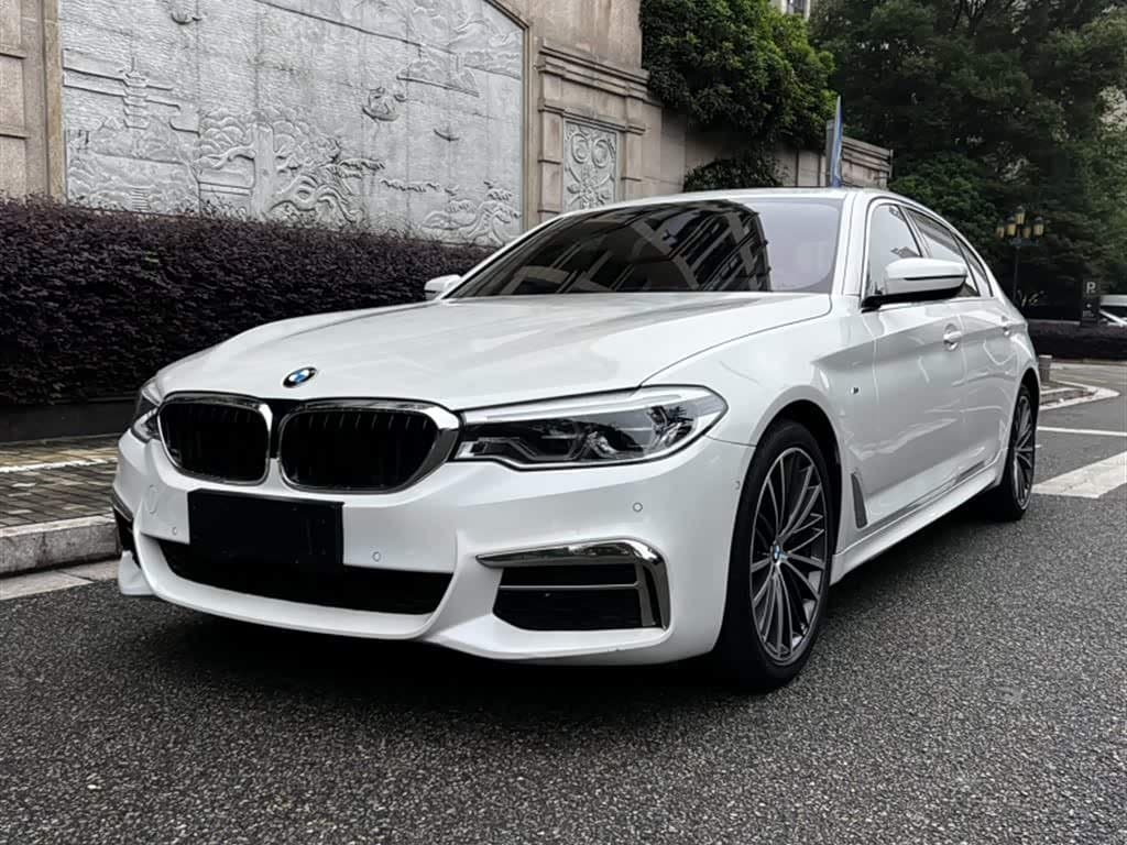 2019 BMW 5 Series White, 121,800 km, China export – photo 1