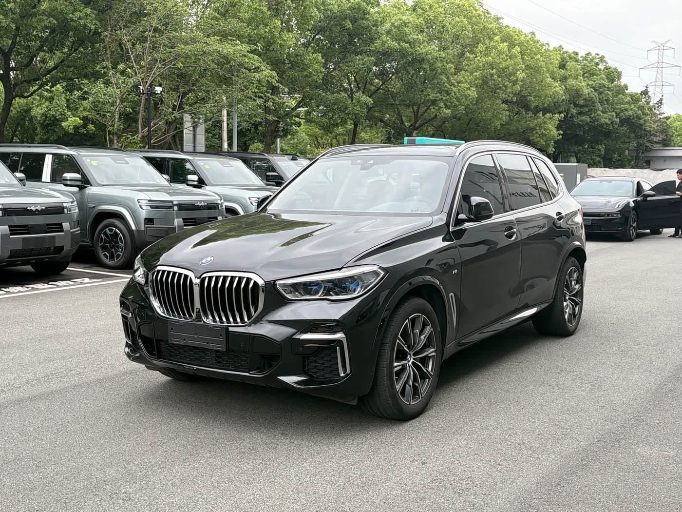 2022 BMW X5 Black, 43,000 km, China export – photo 1