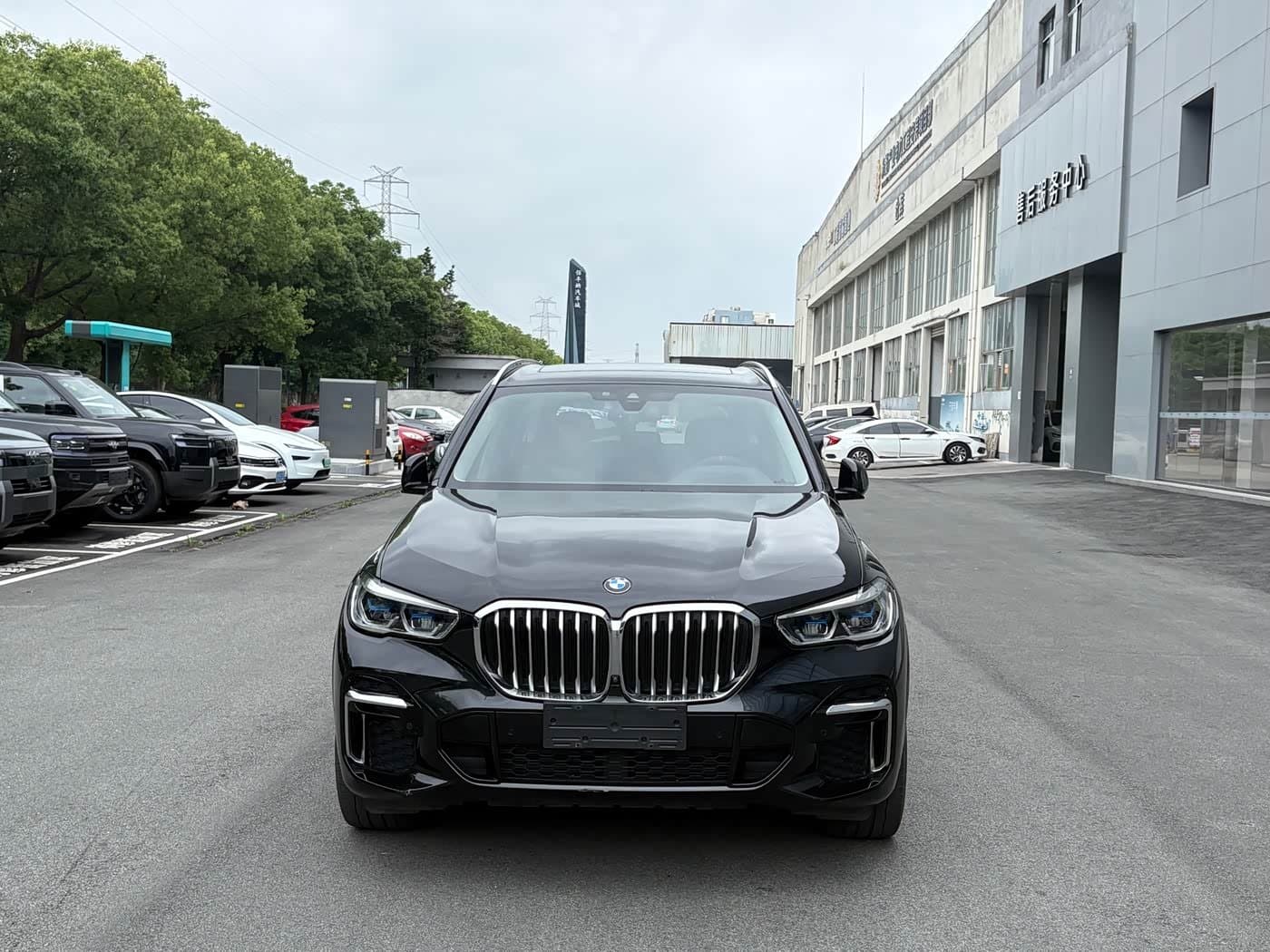 2022 BMW X5 Black, 43,000 km, China export – photo 2