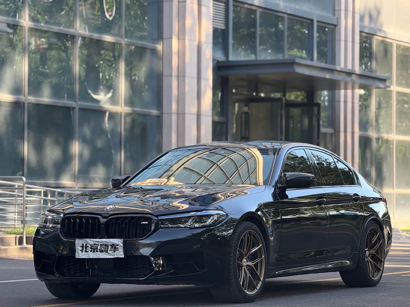 2018 BMW M5 Black, 65,500 km, China export – photo 1