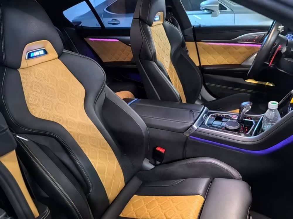 2020 BMW M8 Black, 30,200 km, China export – photo 5