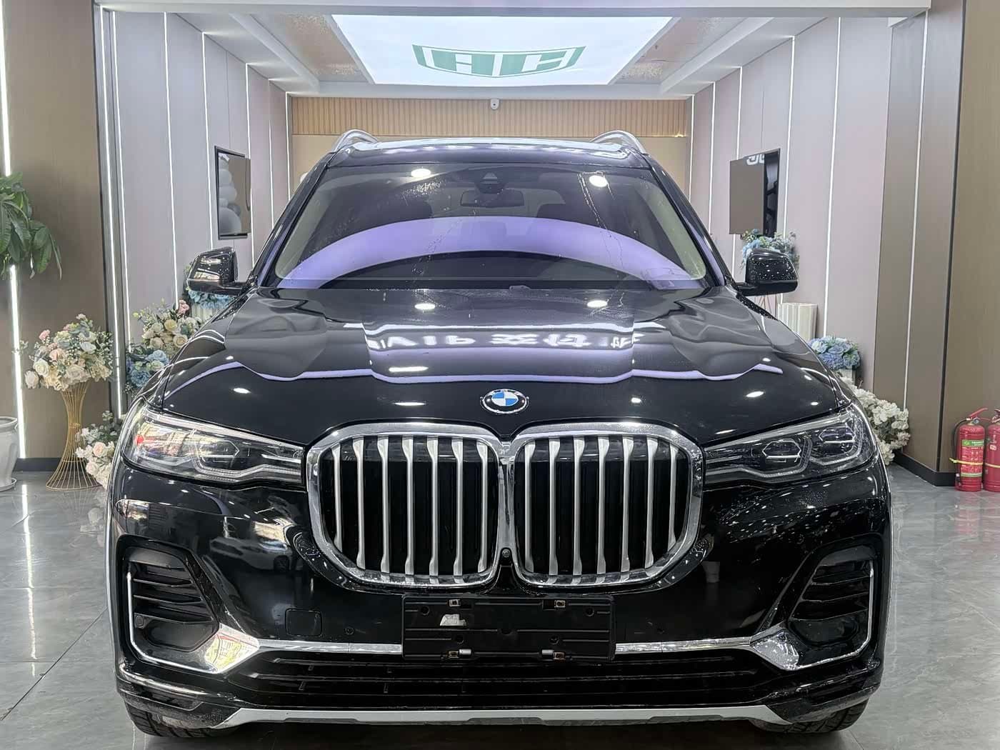 - BMW X7 Black, 50,000 km, China export – photo 2