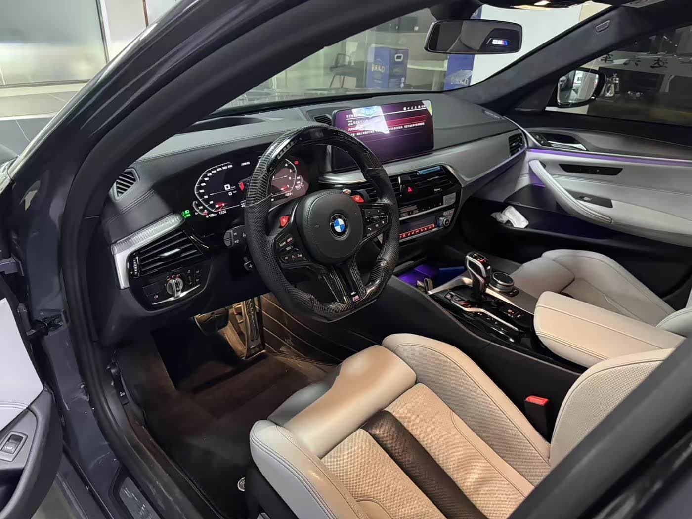 2020 BMW M5 银灰色, 41,000 km, China export – photo 4