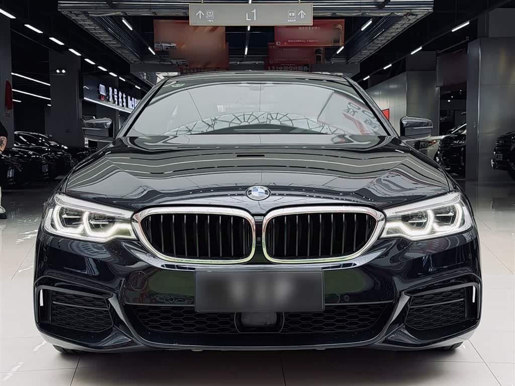 2019 BMW 5 Series Black, 69,000 km, China export – photo 6