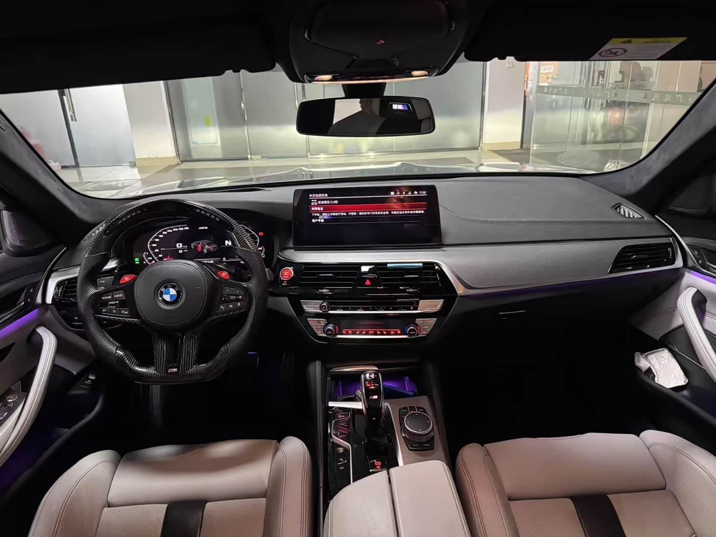 2020 BMW M5 银灰色, 41,000 km, China export – photo 3