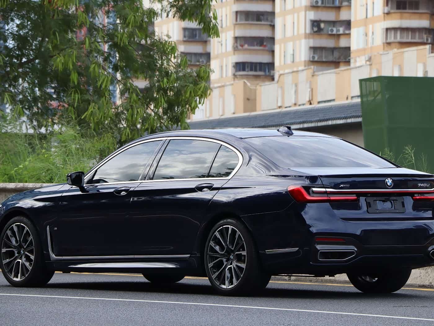 2022 BMW 7 Series Blue, 20,000 km, China export – photo 4