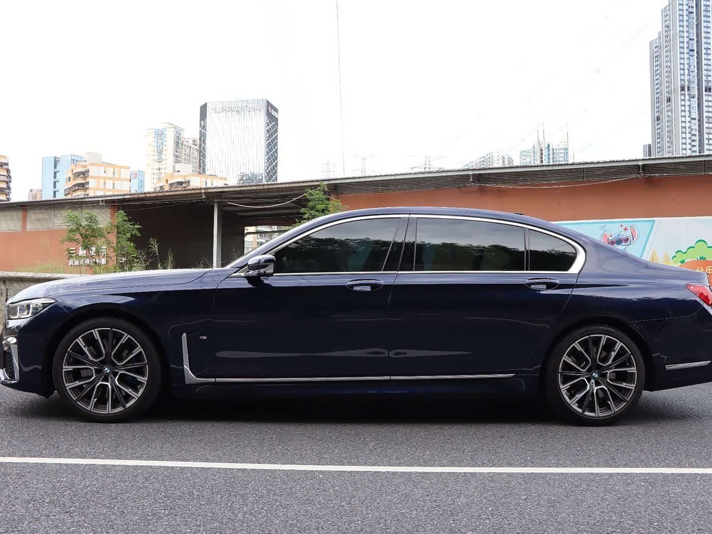 2022 BMW 7 Series Blue, 20,000 km, China export – photo 7