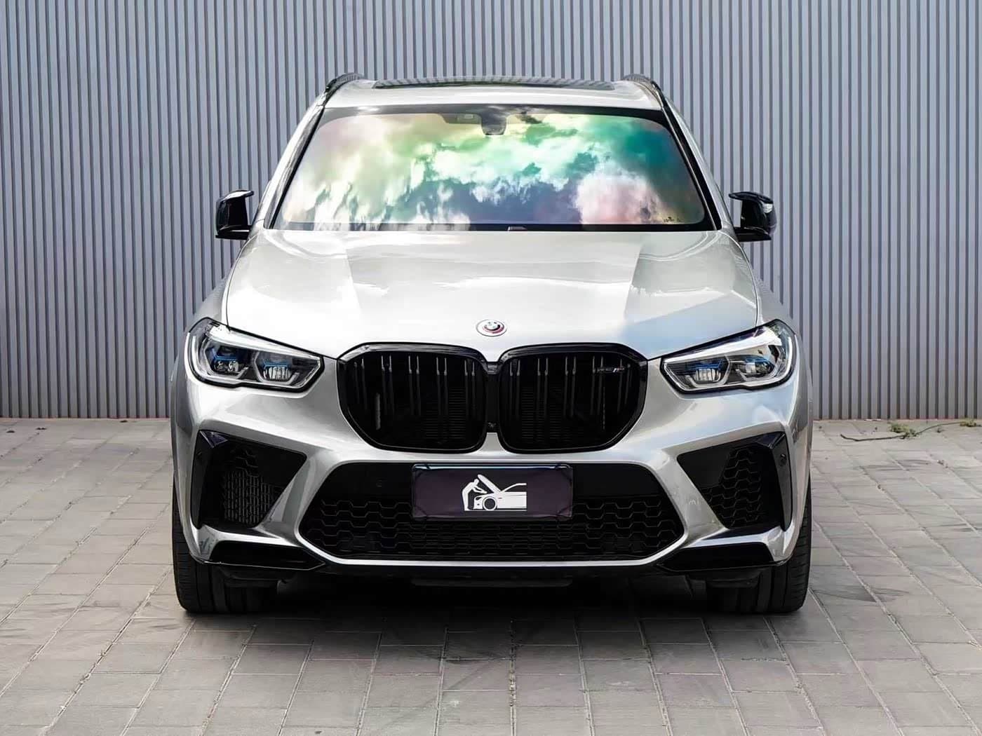 2021 BMW X5 M 银灰色, 23,000 km, China export – photo 2