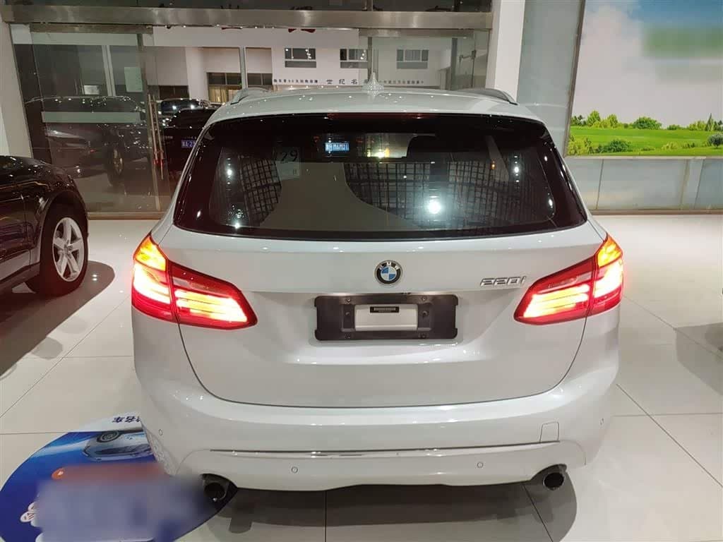 2015 BMW 2 Series Tourer White, 52,400 km, China export – photo 6