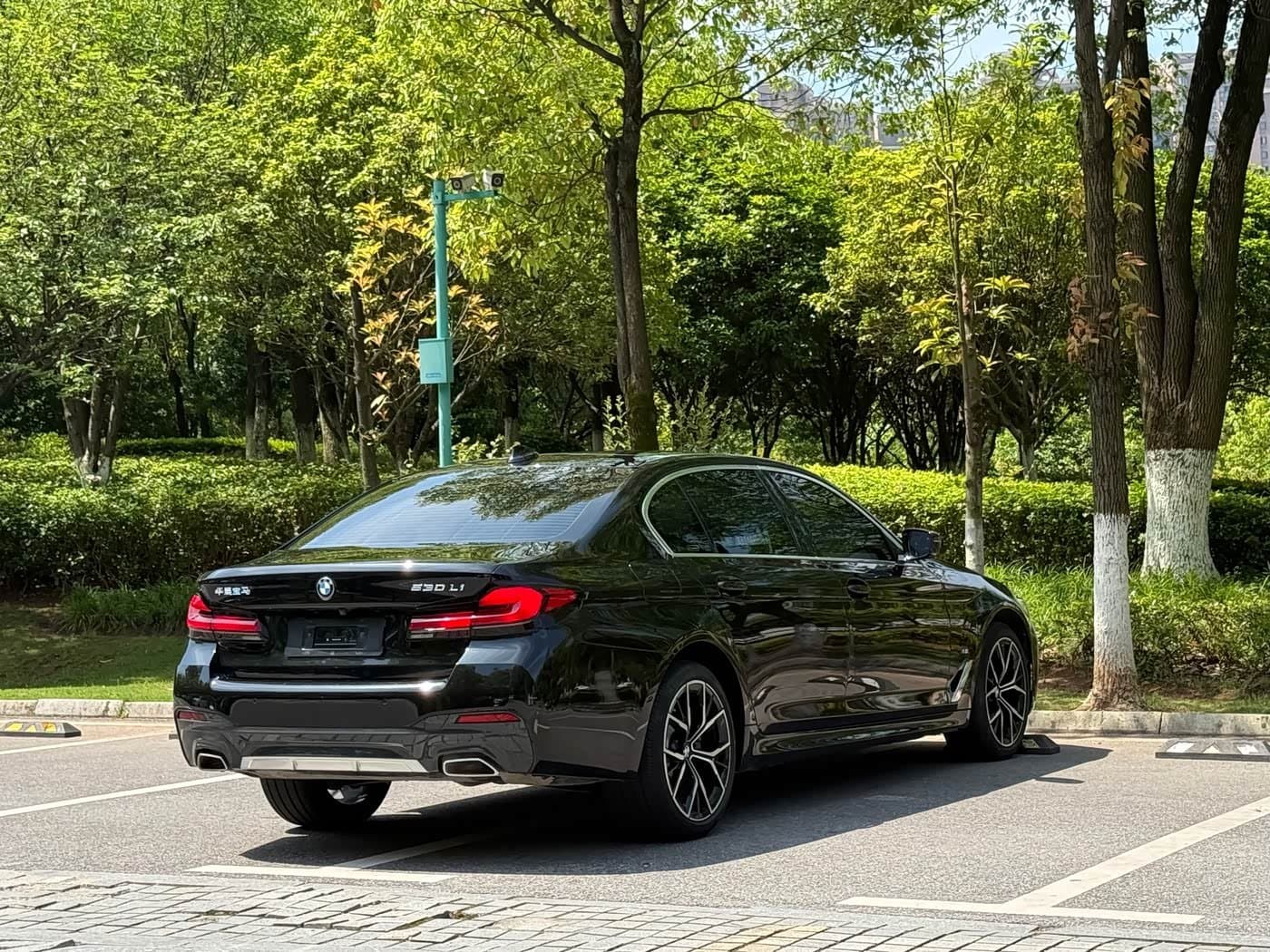 2023 BMW 5 Series Black, 20,000 km, China export – photo 7