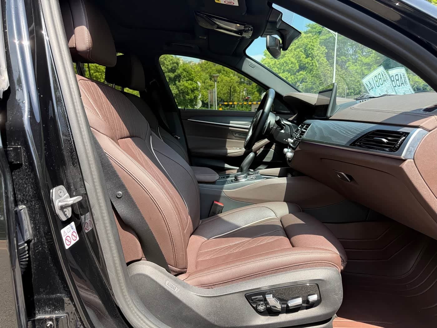 2023 BMW 5 Series Black, 20,000 km, China export – photo 6