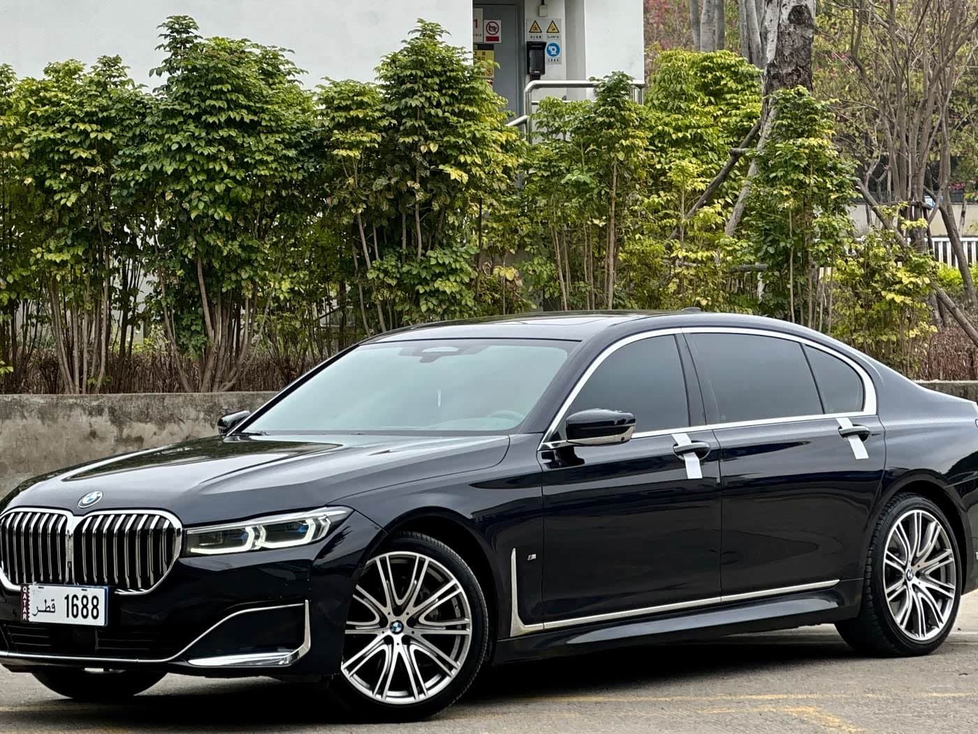 2021 BMW 7 Series Black, 10,000 km, China export – photo 1