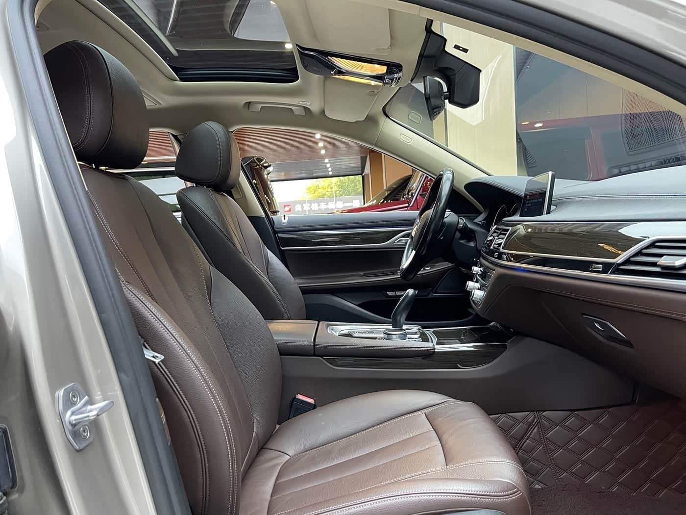 2016 BMW 7 Series Champagne, 210,000 km, China export – photo 6