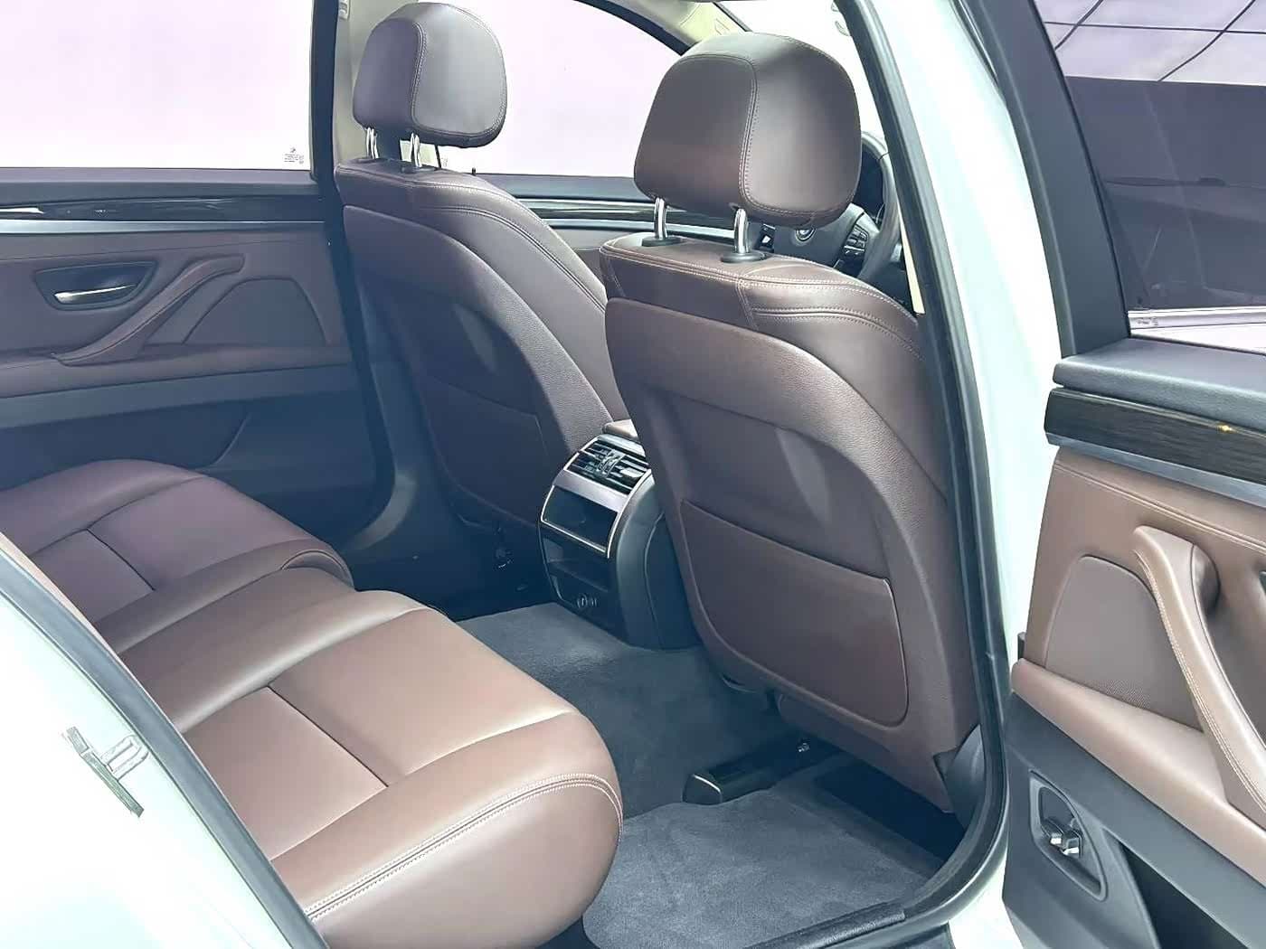 2016 BMW 5 Series White, 70,000 km, China export – photo 6