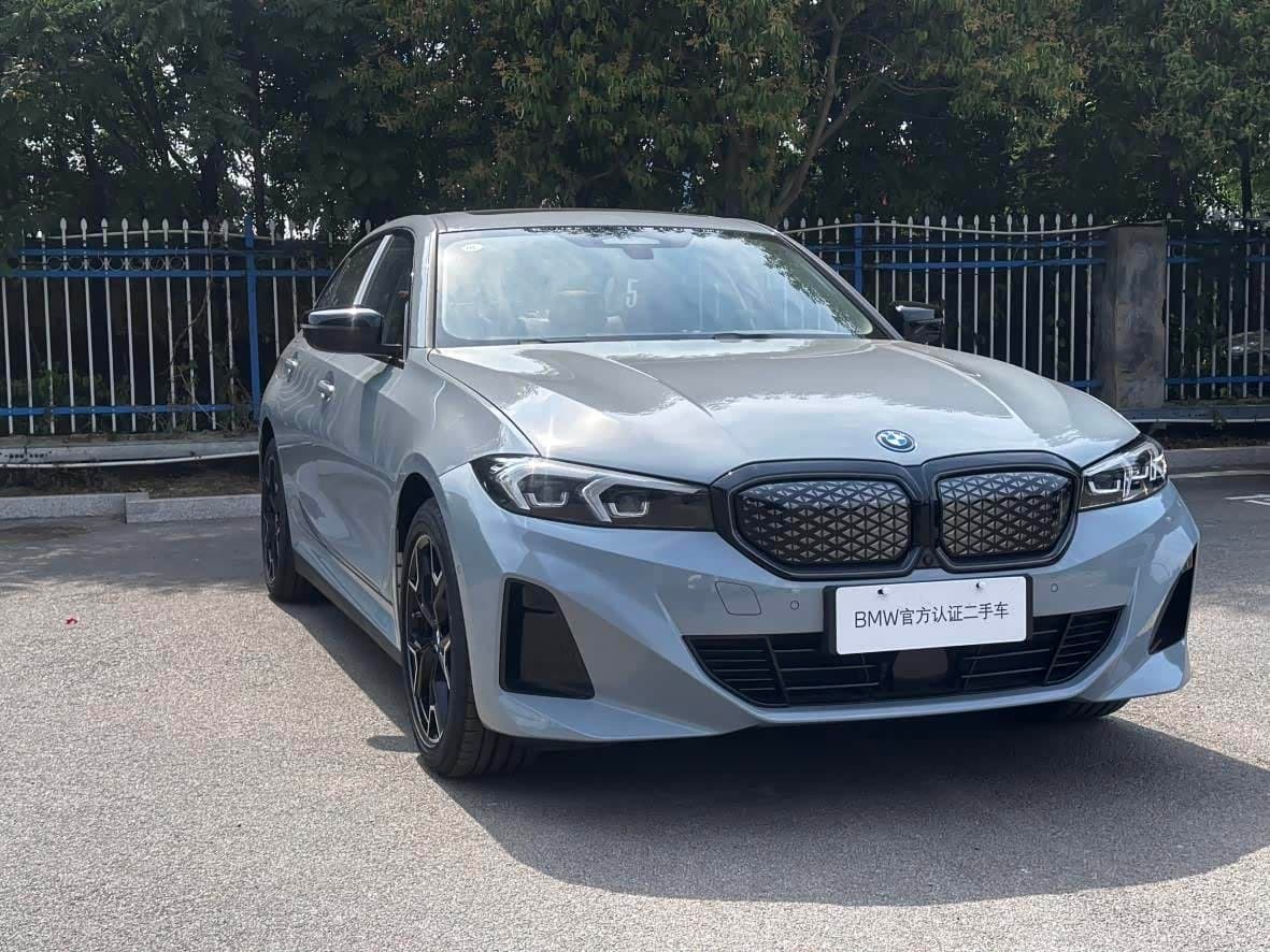 2025 BMW i3 银灰色, 300 km, China export – photo 2