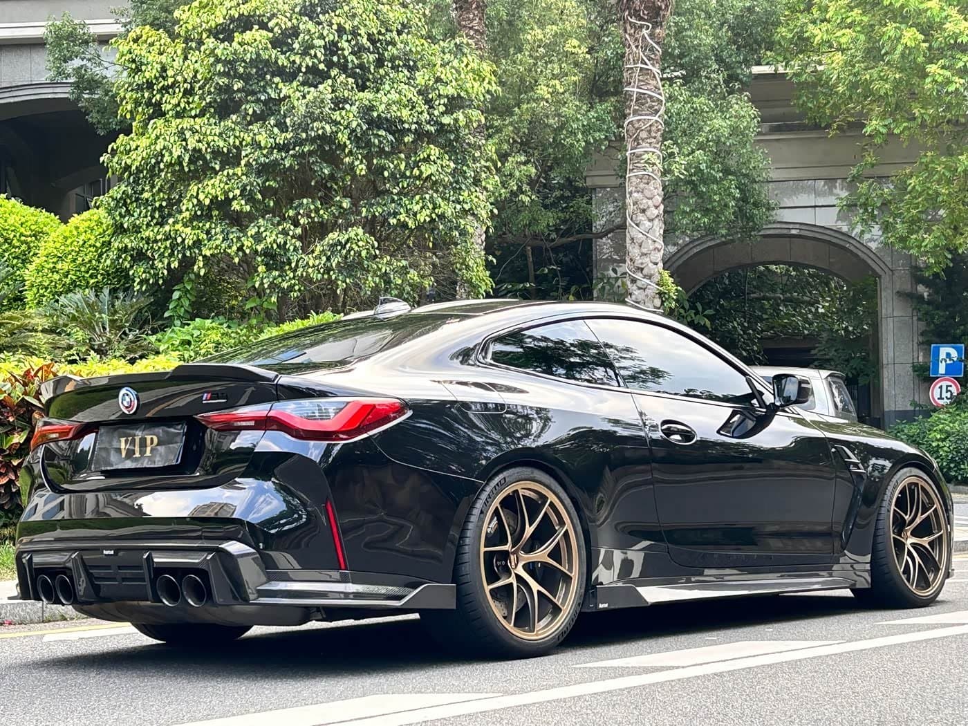 2022 BMW M4 Black, 45,000 km, China export – photo 7
