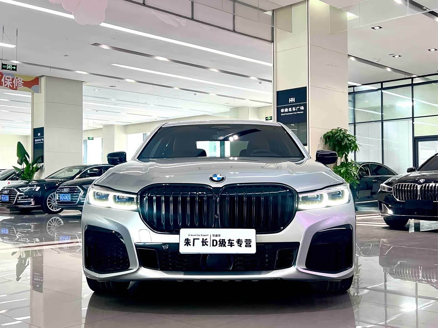 2019 BMW 7 Series 银灰色, 73,000 km, China export – photo 2