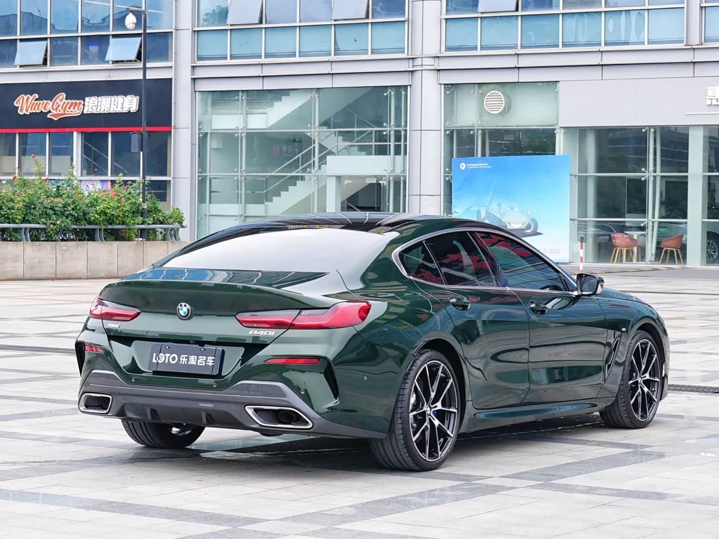 2022 BMW 8 Series Green, 21,000 km, China export – photo 4