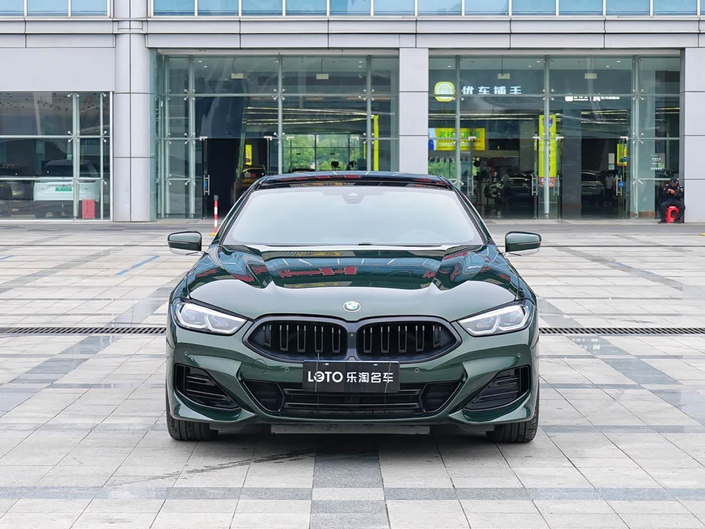 2022 BMW 8 Series Green, 21,000 km, China export – photo 2