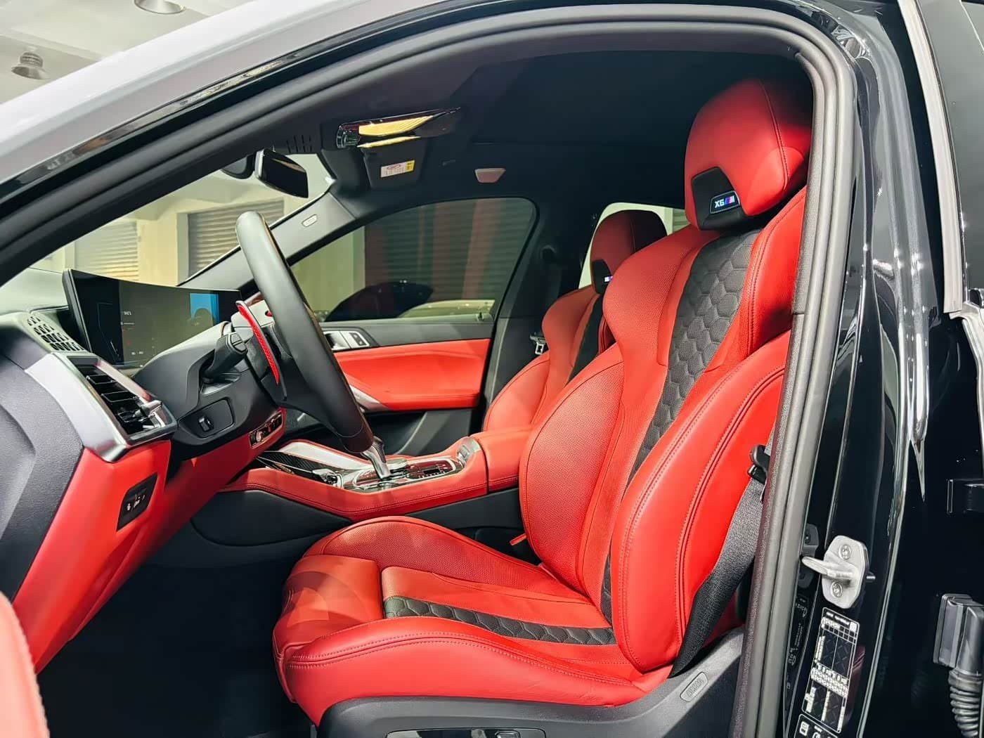 2023 BMW X6 M Black, 8,000 km, China export – photo 7
