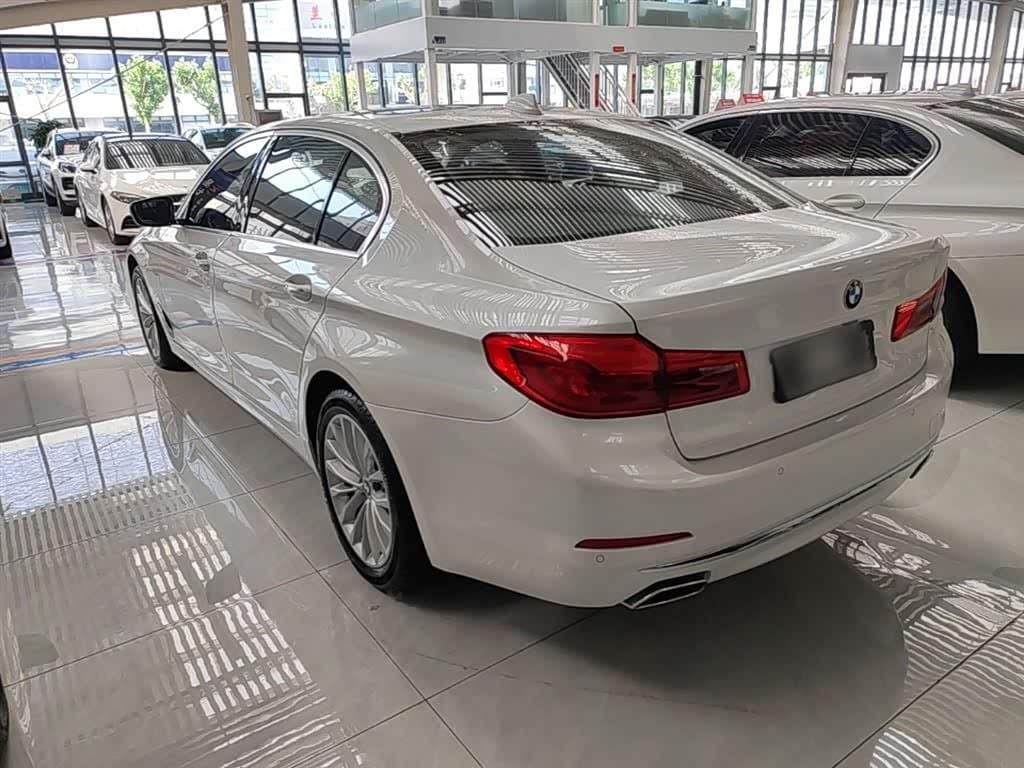 2018 BMW 5 Series White, 98,100 km, China export – photo 5