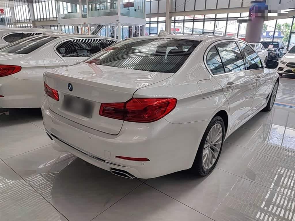 2018 BMW 5 Series White, 98,100 km, China export – photo 7