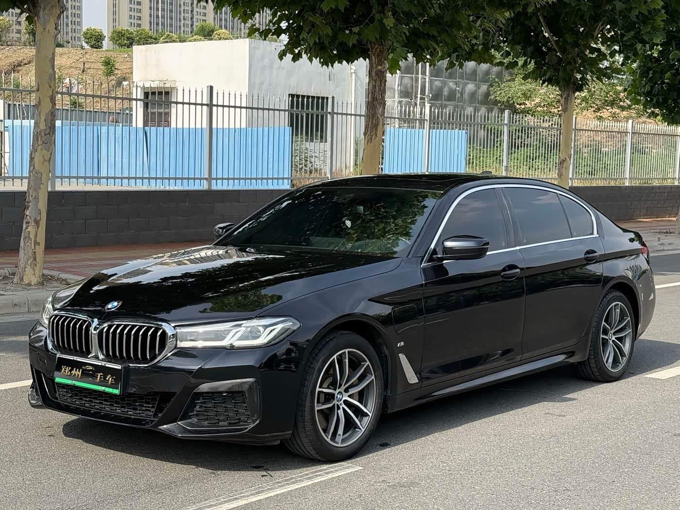 2021 BMW 5 Series New Energy Black, 43,000 km, China export – photo 1