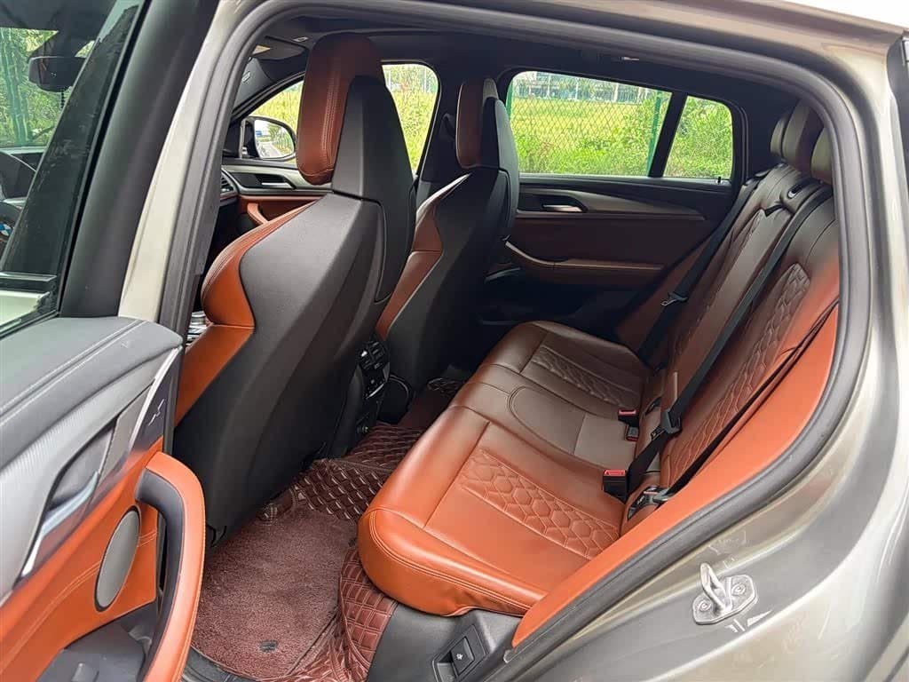 2019 BMW X4 M 银灰色, 110,000 km, China export – photo 5
