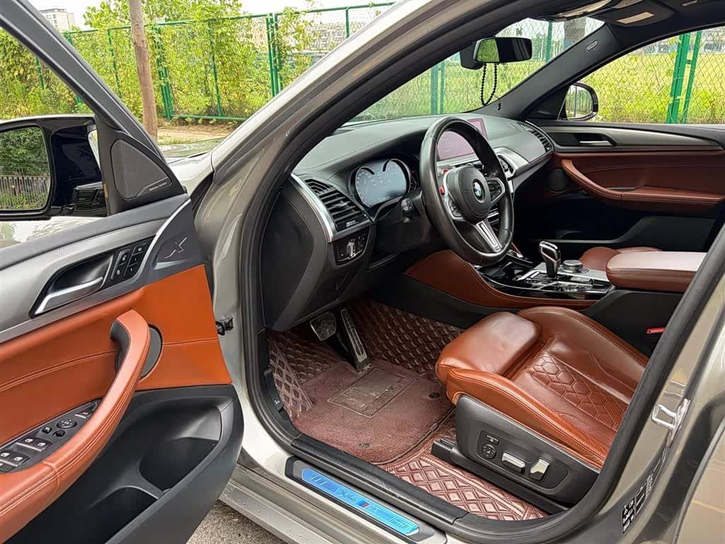 2019 BMW X4 M 银灰色, 110,000 km, China export – photo 4