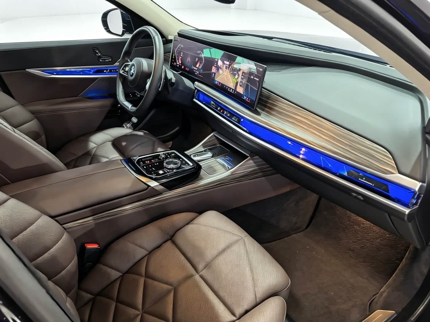 2022 BMW 7 Series Black, 30,000 km, China export – photo 5