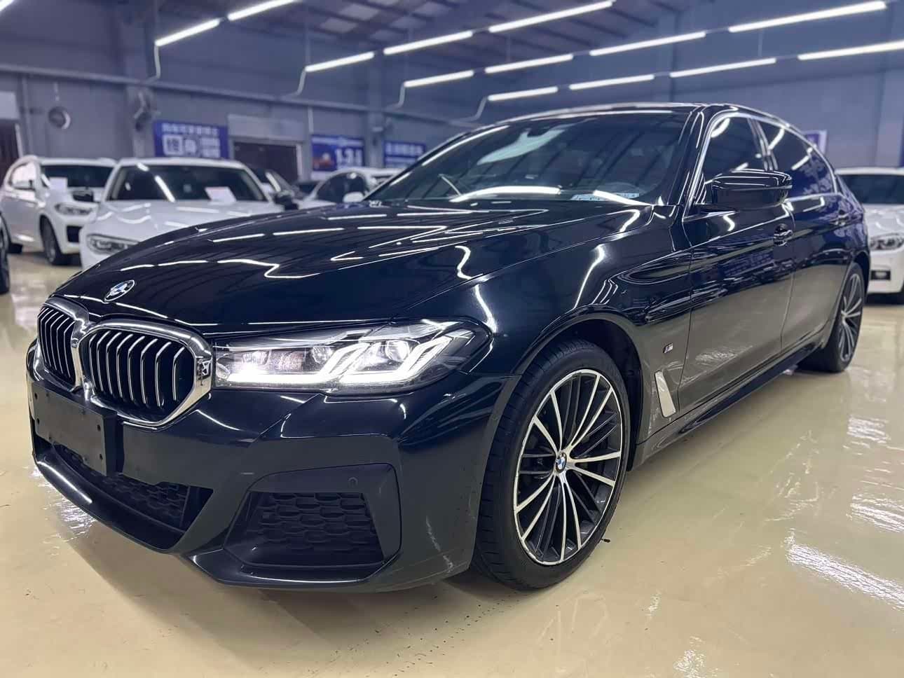 2020 BMW 5 Series Black, 49,000 km, China export – photo 1