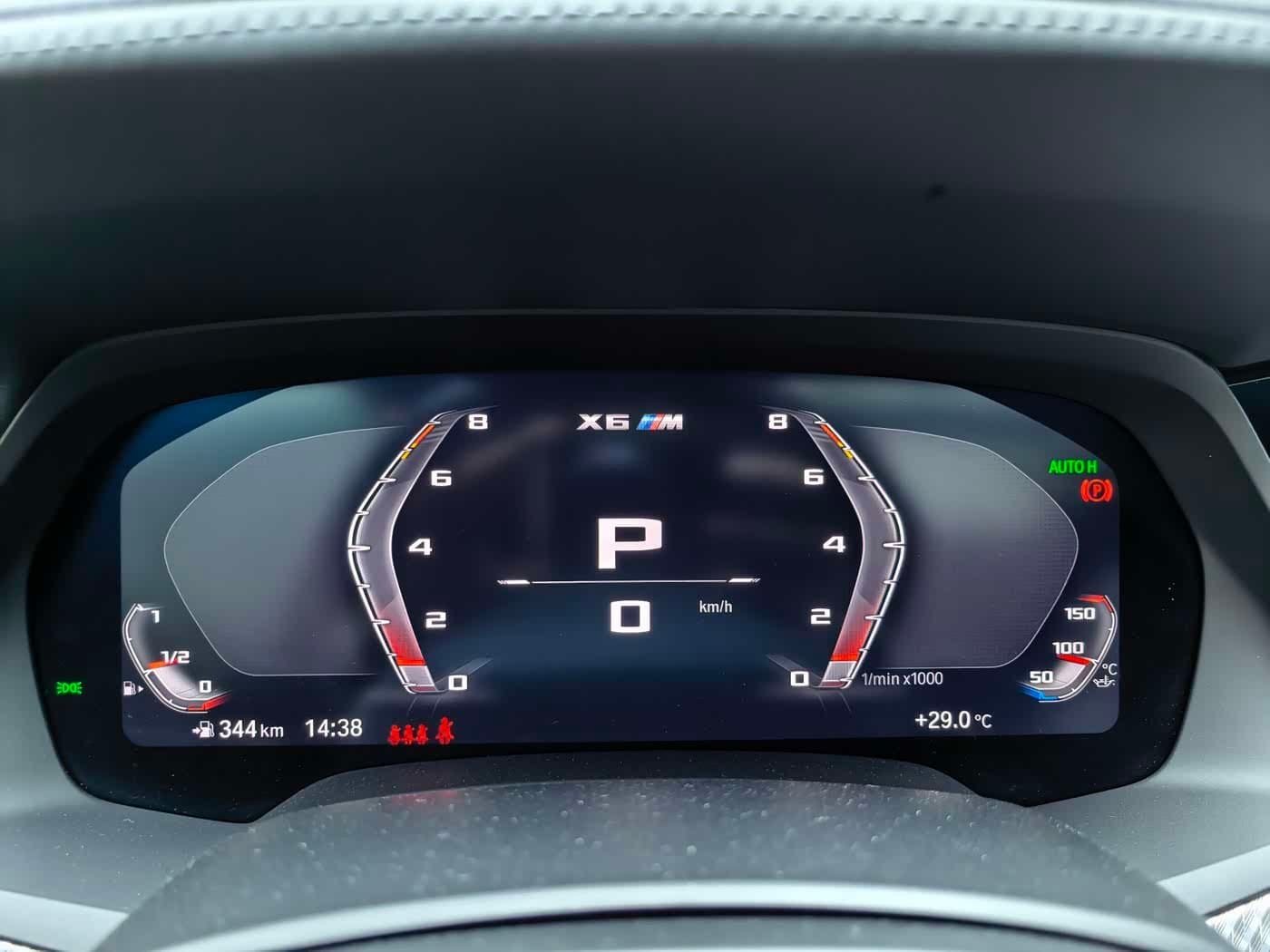 2021 BMW X6 M Green, 10,000 km, China export – photo 7