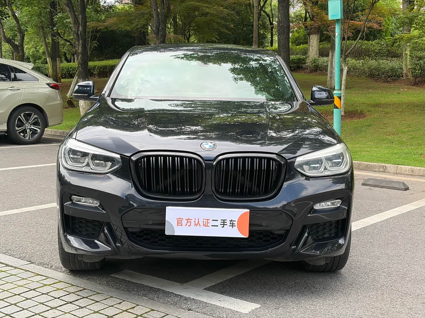 2018 BMW X4 Black, 93,000 km, China export – photo 2