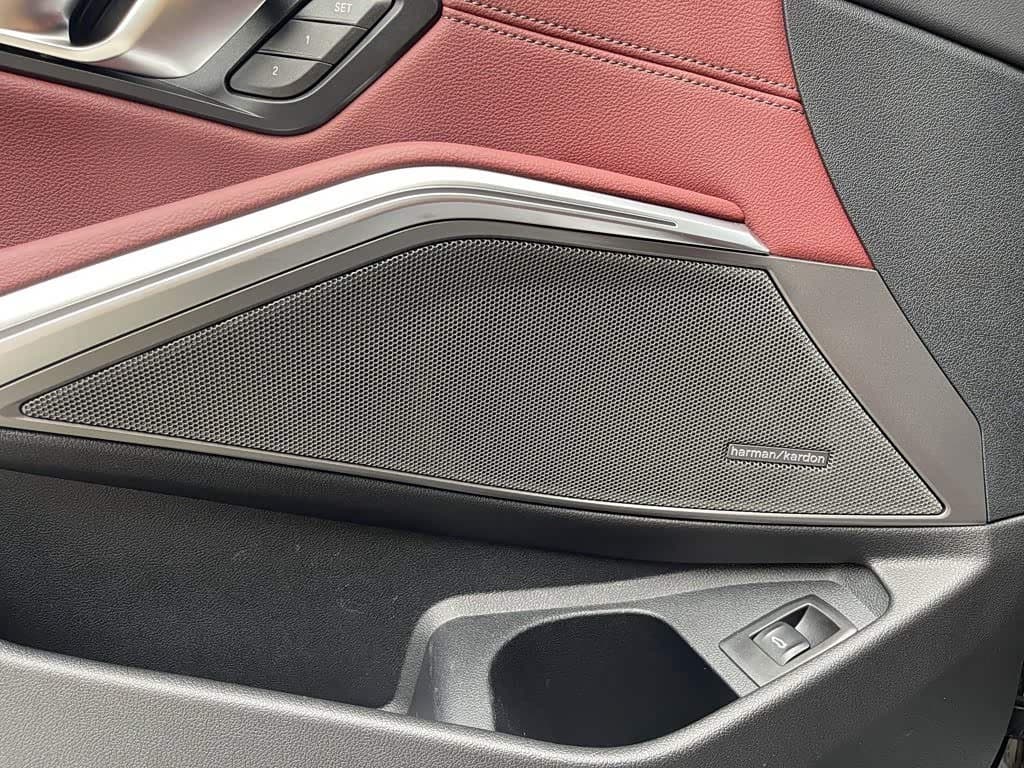 2024 BMW 3 Series Black, 10,600 km, China export – photo 2