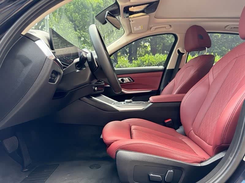 2023 BMW 3 Series Black, 29,000 km, China export – photo 4