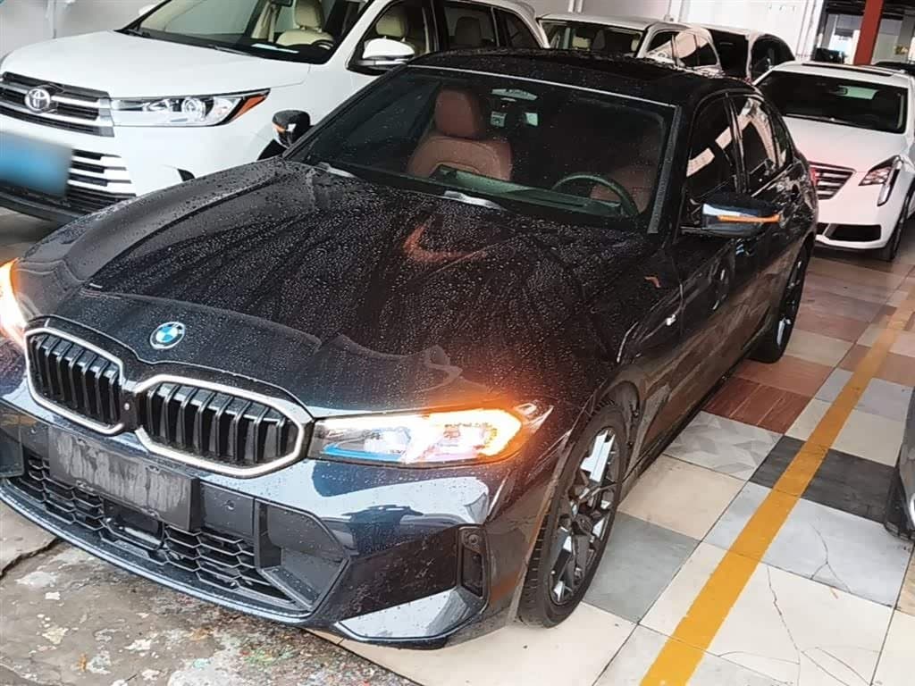 2024 BMW 3 Series Black, 28,600 km, China export – photo 1