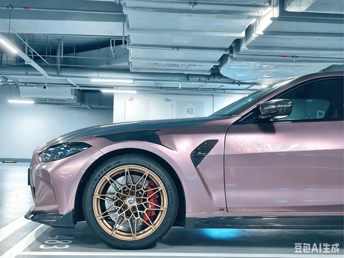2022 BMW M4 Red, 60,000 km, China export – photo 4