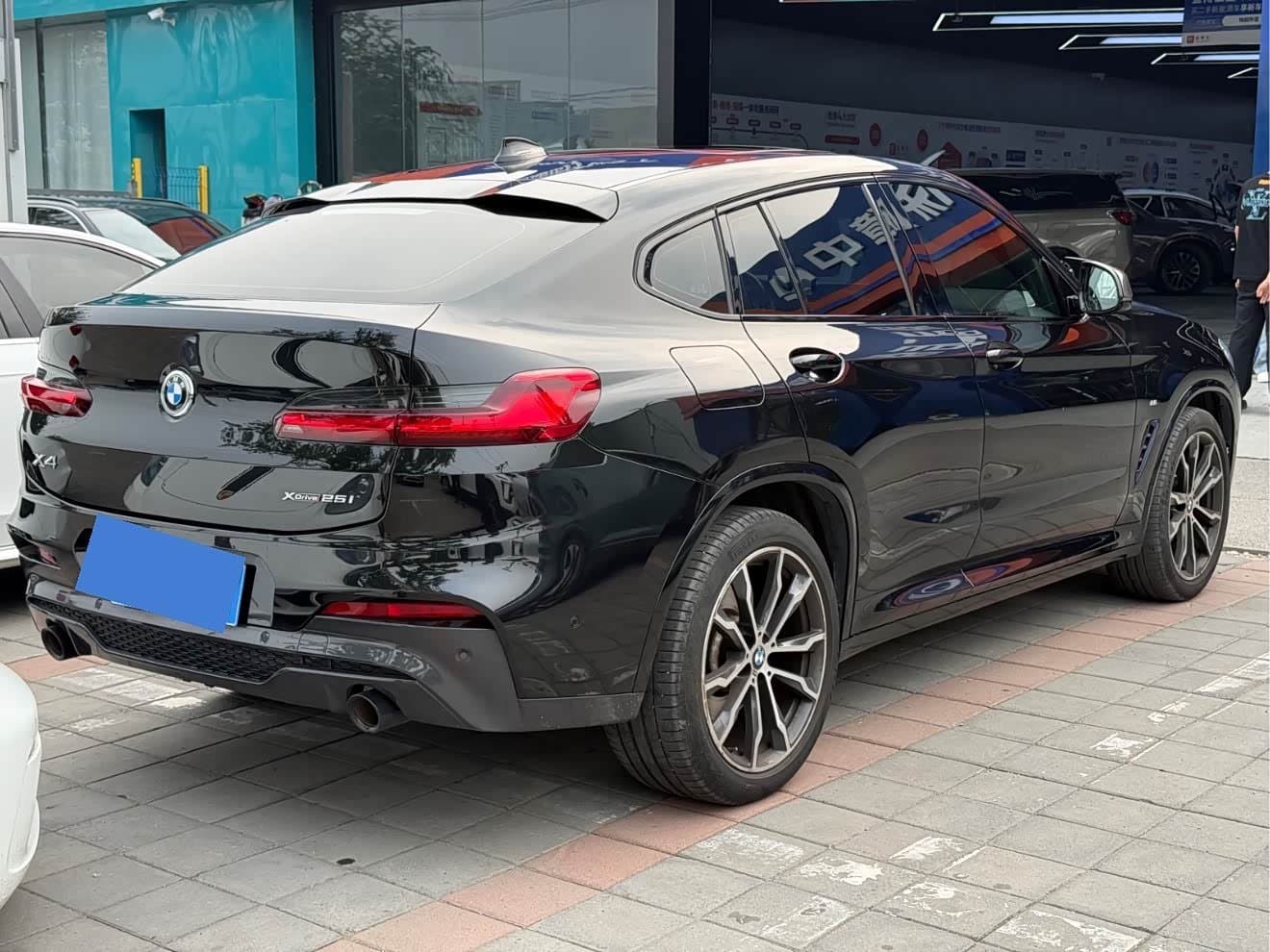 2019 BMW X4 Black, 77,000 km, China export – photo 3