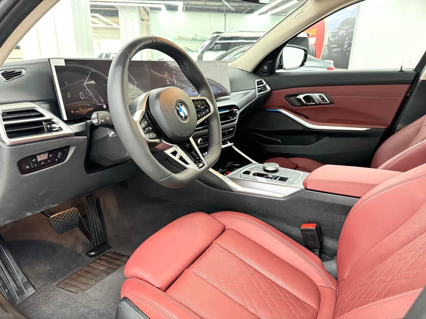 2023 BMW 3 Series Black, 18,000 km, China export – photo 4