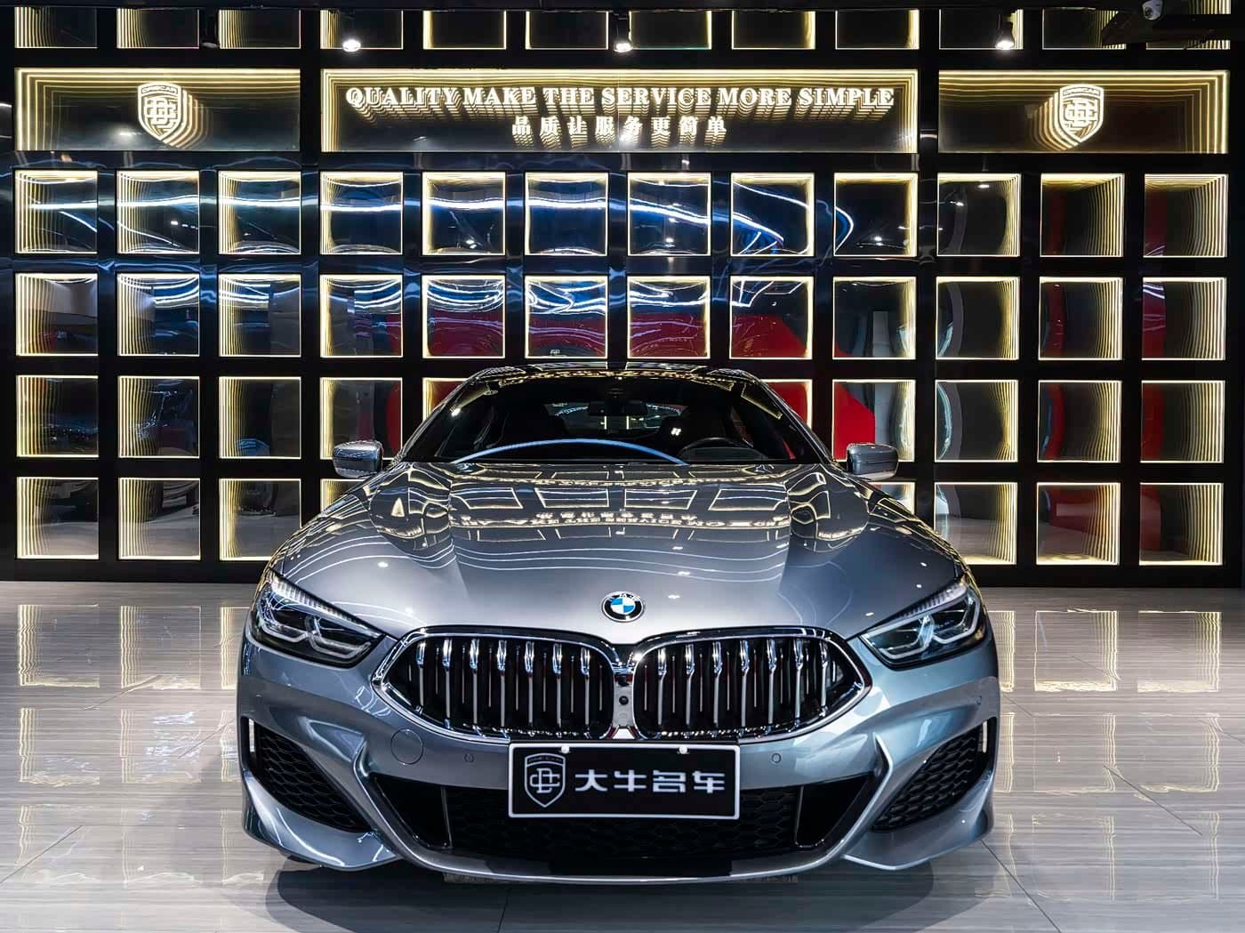 2022 BMW 8 Series 银灰色, 50,000 km, China export – photo 2