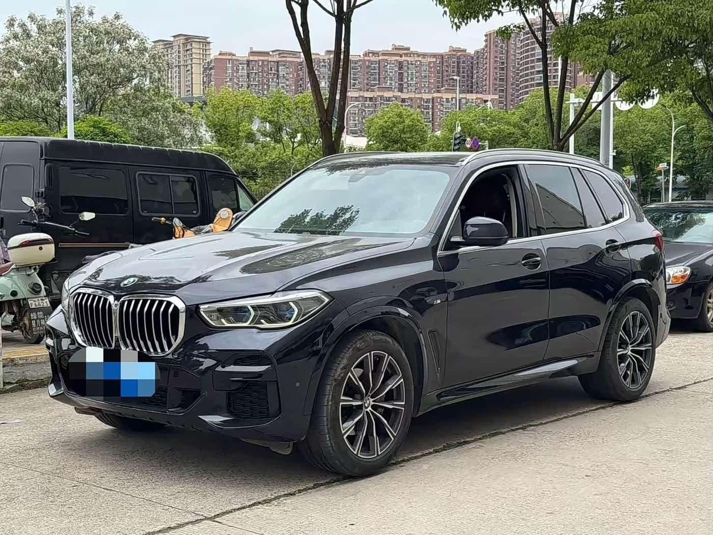 2021 BMW X5 Black, 32,000 km, China export – photo 1