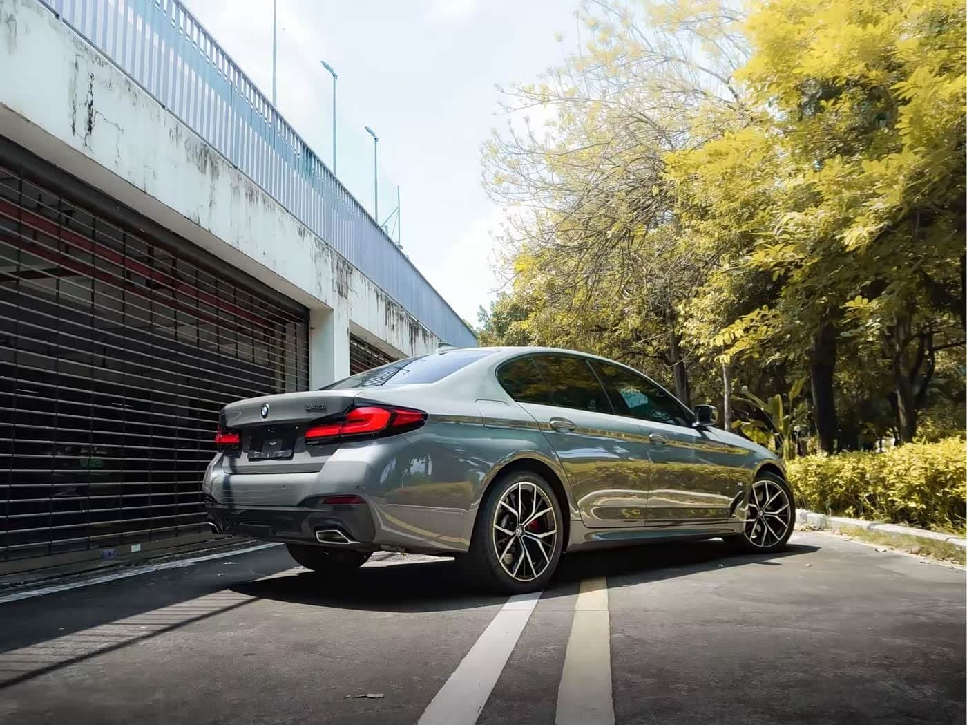 2021 BMW 5 Series 银灰色, 75,000 km, China export – photo 3