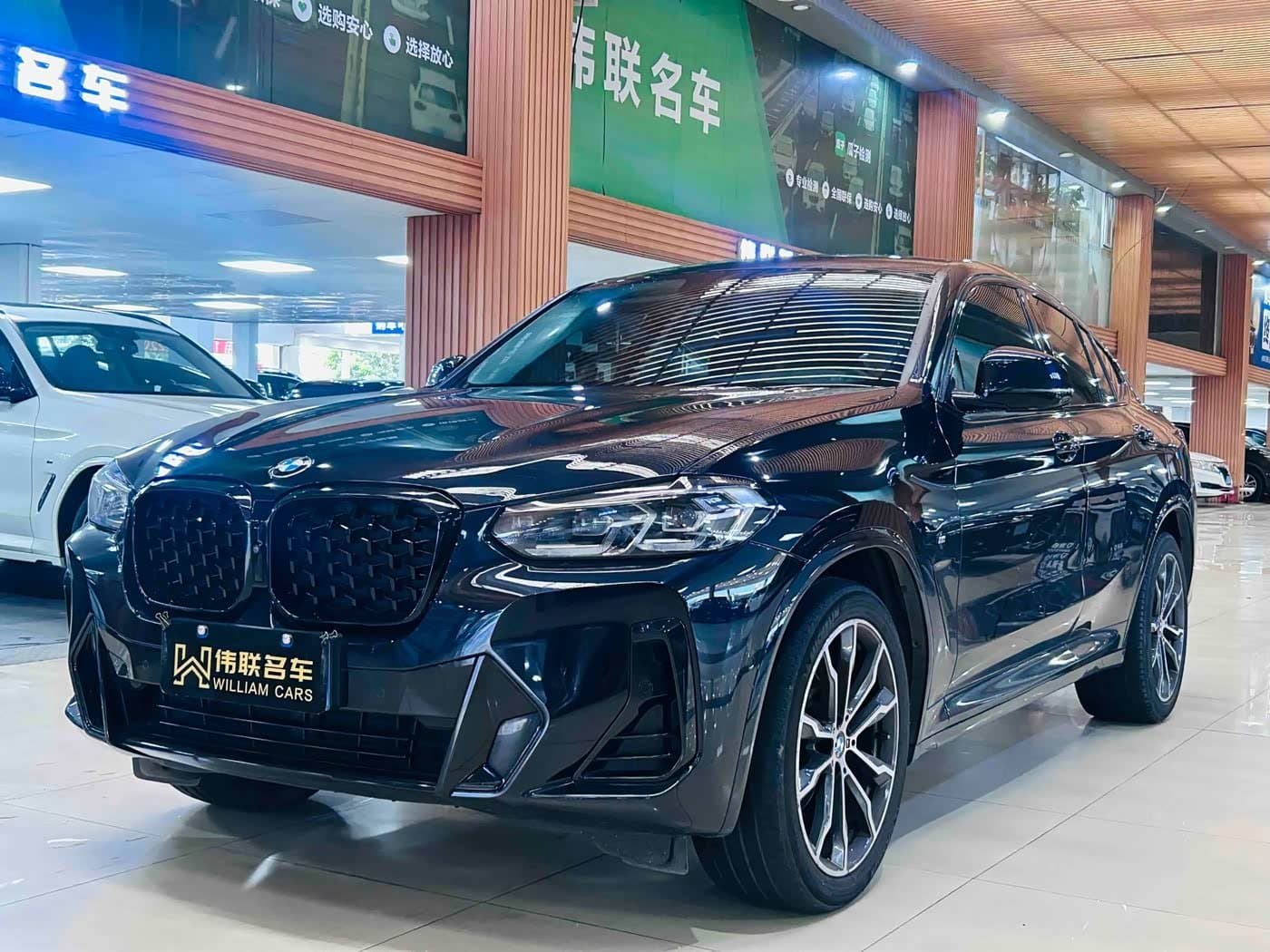 2021 BMW X4 Black, 41,000 km, China export – photo 1