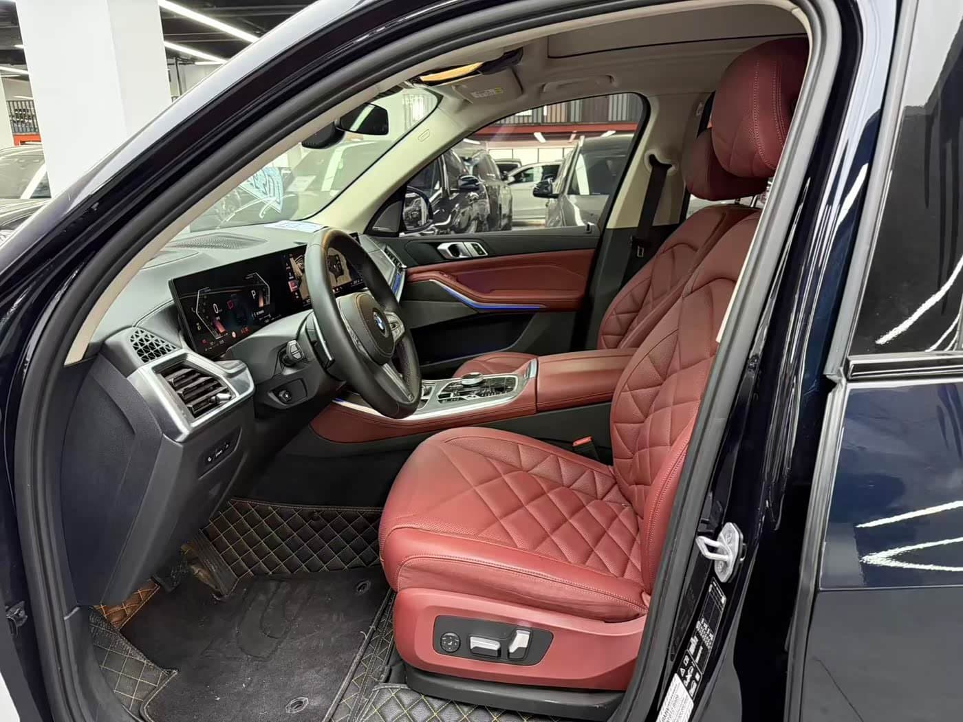 2023 BMW X5 Black, 35,000 km, China export – photo 4