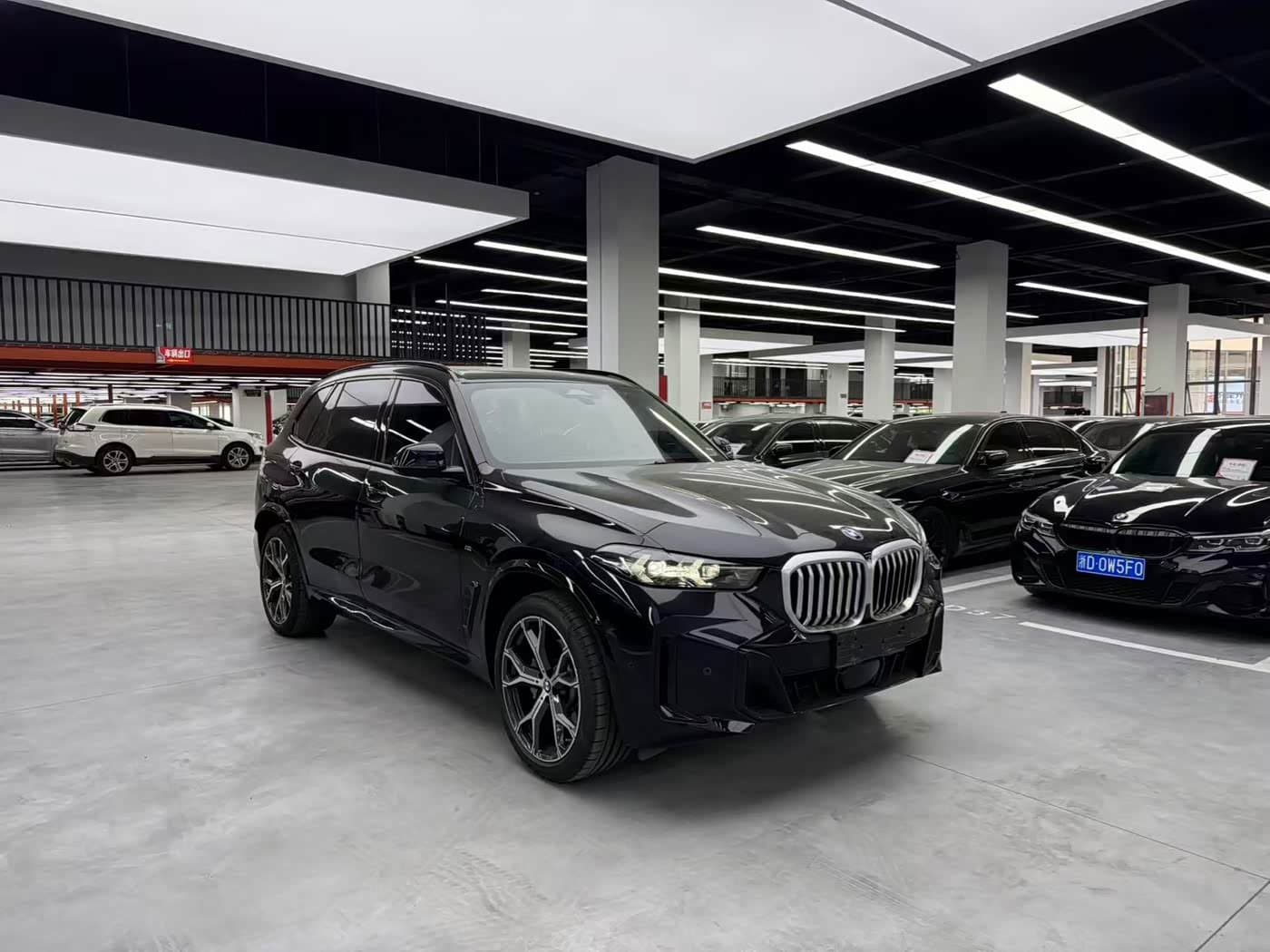 2023 BMW X5 Black, 35,000 km, China export – photo 3